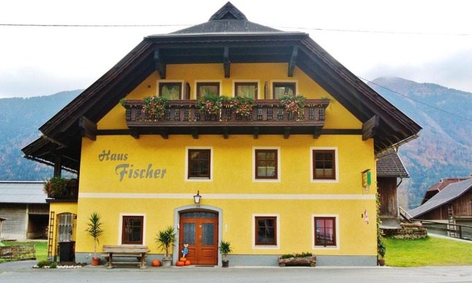 Kirchbach Bed & Breakfast | Haus Fischer Nassfeldblick