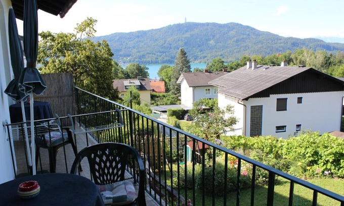 Poertschach am Woerthersee House | Haus Luca Seeblick