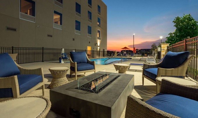 Pflugerville Hotel | Hawthorn Extended Stay by Wyndham Pflugerville