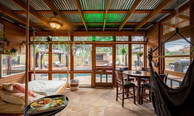 Westbury Apartment | HB- Chic 4BR Retreat Tulum Style Pool & Jacuzzi