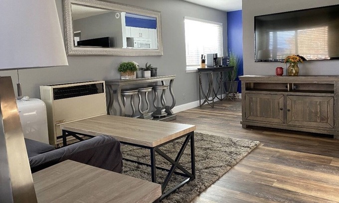 Old Southwest Apartment | *Heart of Midtown* Modern, Spacious Studio