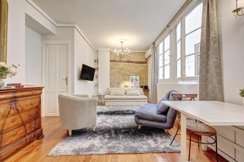 Pamplona City Centre Apartment | Heart of Pamplona Apartments II by clabao
