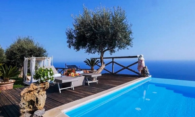 Furore Villa | Heaven on the Upper Amalfi Coast!