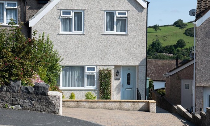 Conwy House | Heddfan