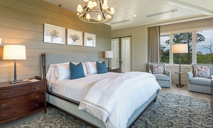 Palm City Hotel | Helenbrook Homes Hotel in pleasant Palm City