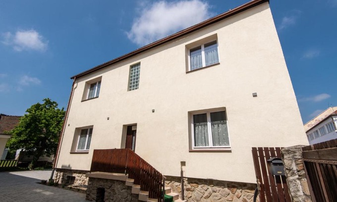 Sopron Apartment | Hello Apartmanház