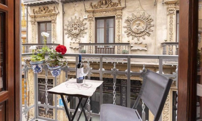 Centro - Sagrario Apartment | Here at Casa En Granada