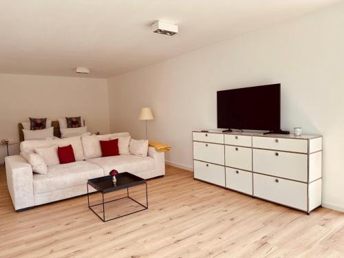 Klosterreichenbach Apartment | Hermine, Black Forest Hideout, mit Terrasse