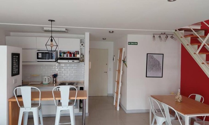Villa Crespo Apartment | Hermoso Dúplex lleno de aire y luz en Villa Crespo