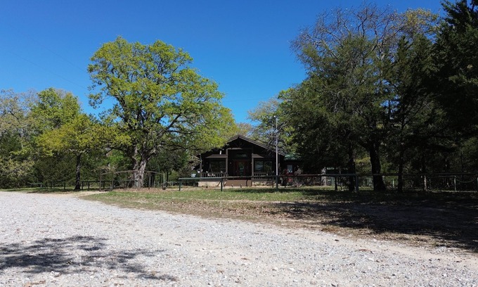Quinlan House | Hickory House on Lake Tawakoni