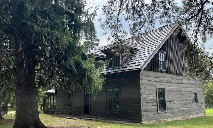 Guelph/Eramosa Cabin | Hidden Acres