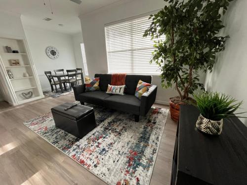 Spring Apartment | Hidden Gem in Spring Free Parking