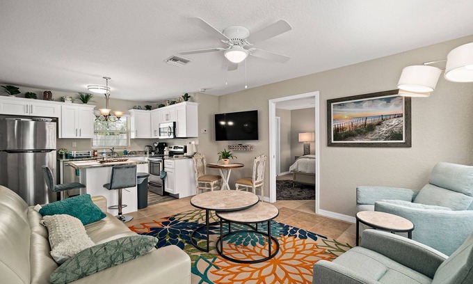 Merritt Island House | Hidden gem just a drive from the beach and village