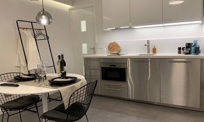 Delft Apartment | Hidden Gem of Delft heart of city center Delft