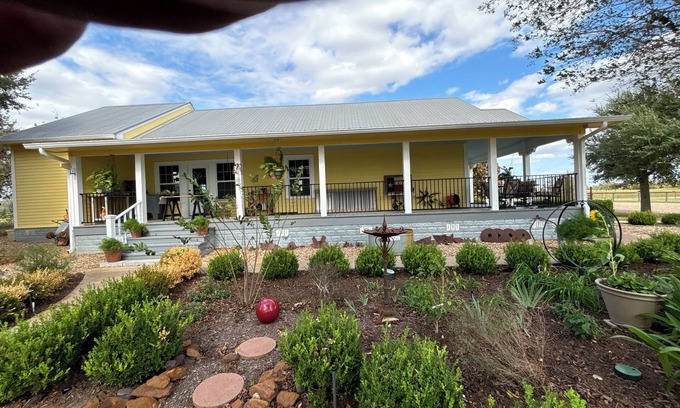 Red Rock Other | High Point 1912 Charming Farmhouse in Red Rock on six acres with 2 zone AC, WiFi