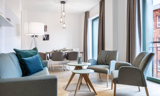 Wismar Apartment | High-quality 3-room apartment for 5 people located in the old harbor of Wismar