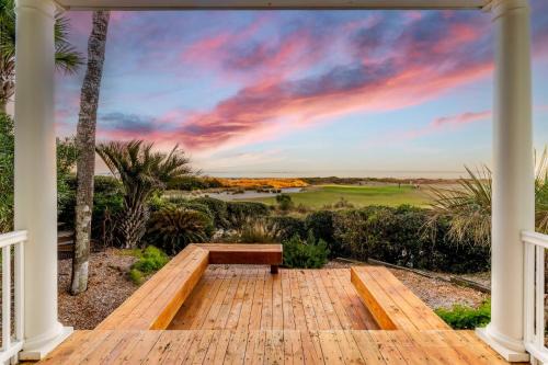 Ocean Point House | High Tide By AvantStay Incredible Beach Front Home w Pool
