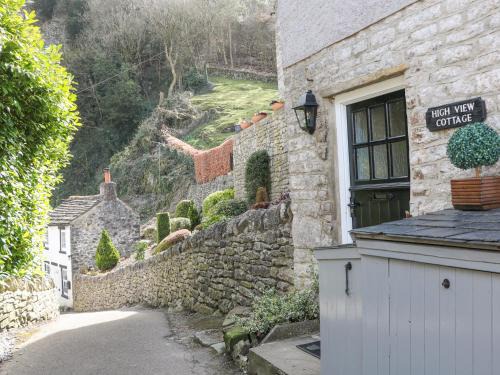 Castleton House | High View Cottage