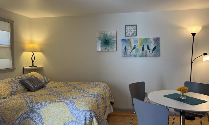 Oneonta Apartment | Highland Haven Under 5 minutes to All Star, 2nd floor studio, private entrance
