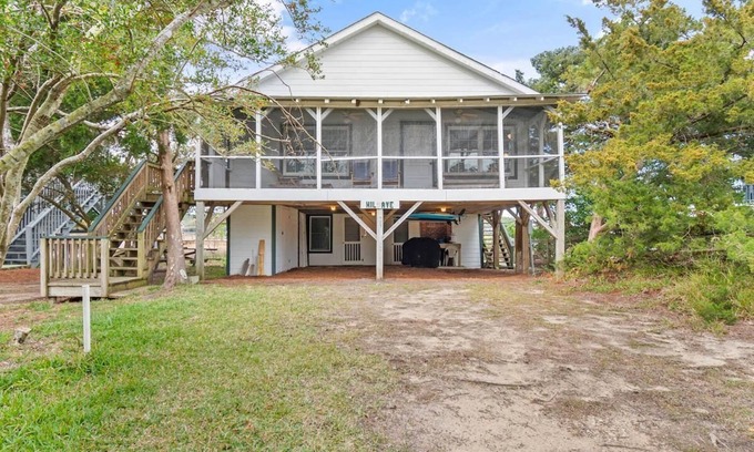 Pawleys Island House | Hildave Cottage 3 Bdrm Vacation Home