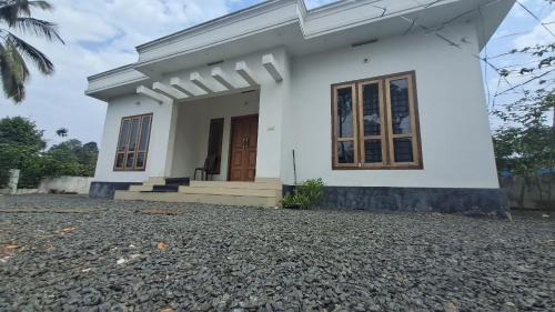 Kolagappara House | HillNest Homes