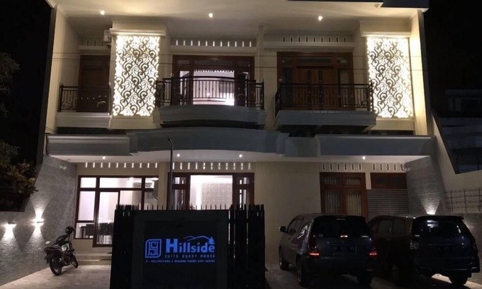 Dinoyo House | Hillside Suite Guest House