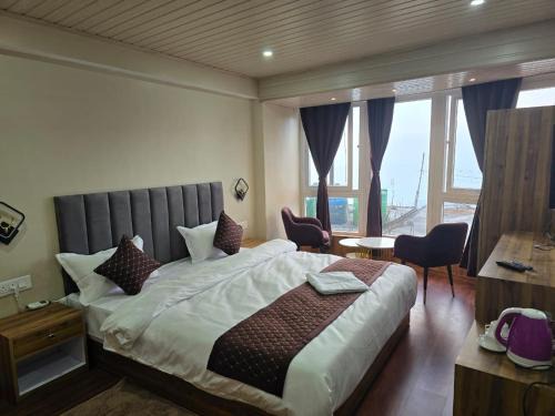 Darjeeling Hotel | Himalayan Meadows