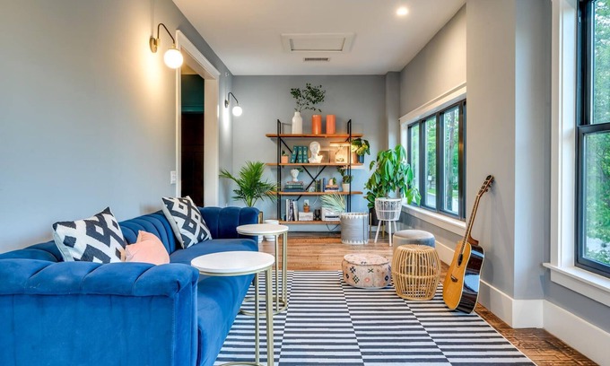 West End House | Historic B&B in the Heart of Austin: 3 Unique & Private Suites, Sleeps 10!