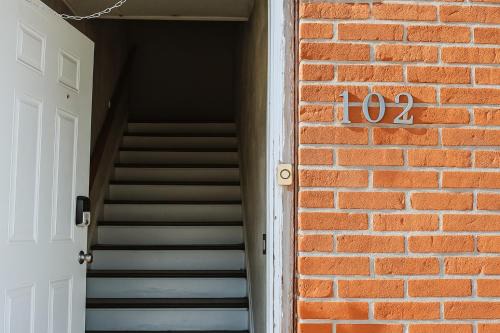 Oxford Apartment | Historic Bank Wi-fi Close To Purdue