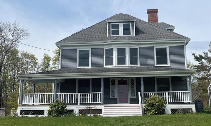 Plymouth House | Historic Charm Meets Coastal Comfort – Steps from Downtown Plymouth