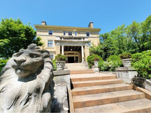 Endion Hotel | Historic Cotton Mansion by Heirloom Boutique Collection