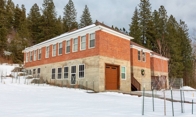 Kingston House | Historic High School - Stays and events close to skiing, golf, fishing, hunting!
