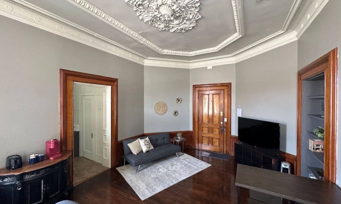Bay City Apartment | Historical Studio Apt - Walk to All of Downtown