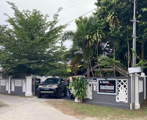Batu Buruk House | Hj Hassan Guest House- Studio Unit