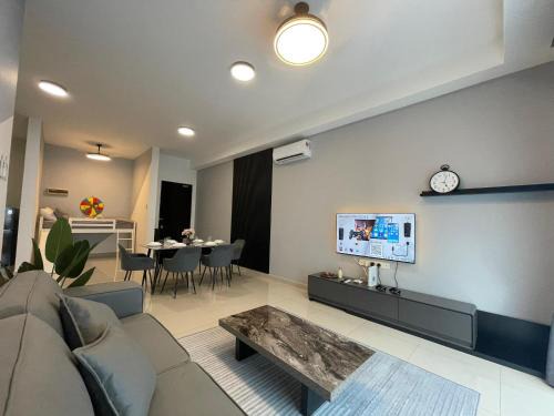 Taman Megah Ria Apartment | HM Dream D'Carlton GAME Mahjong up to 6paxs