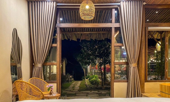 Moc Chau Hotel | HOA CANH CAO NGUYEN