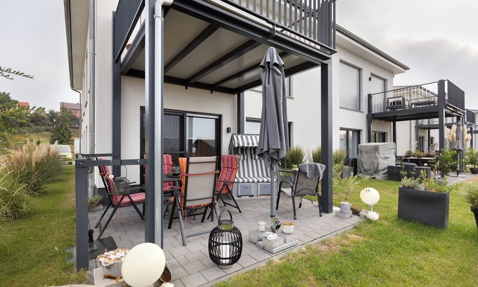 Muldestausee Apartment | Holiday Apartment "20b Am Goitzsche See" with Lake View, Private Terrace & Wi-Fi