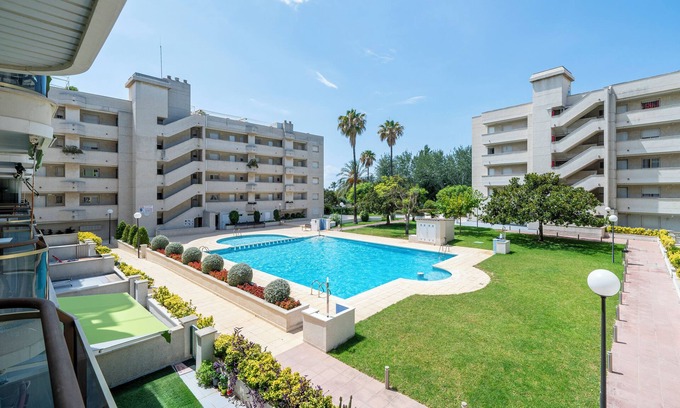 Cambrils Apartment | Holiday Apartment "Cambrils Park" with Sea View, Balcony & Shared Pool