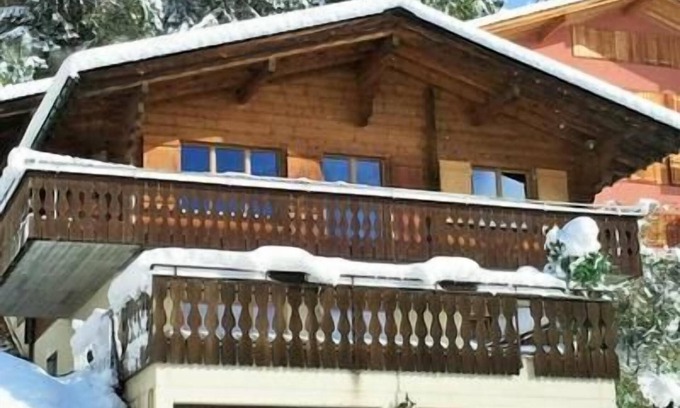 Laax Apartment | Holiday apartment Laax for 1 - 4 persons with 2 bedrooms - Holiday apartment