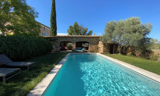 Valensole House | Holiday cottage near lavender fields with swimming pool By FeelLuxuryholidays