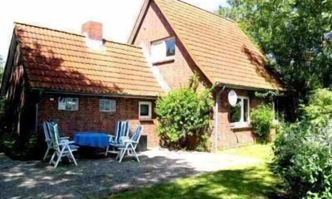 Norderfriedrichskoog House | Holiday house Norderfriedrichskoog for 1 - 4 persons with 2 bedrooms - Holiday house