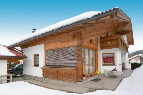 Axams Apartment | holiday home, Axams
