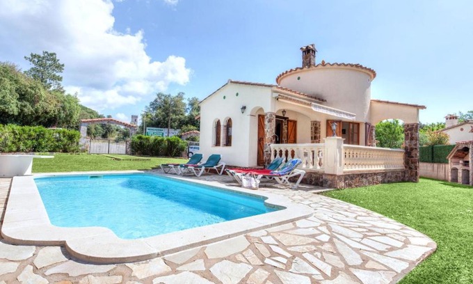 Calonge House | Holiday Home Cabanyes by Interhome