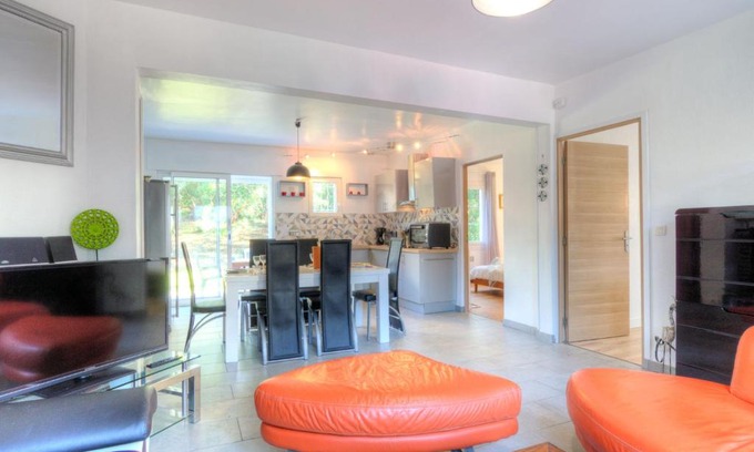 Labenne-Ocean House | Holiday Home De la Plage by Interhome