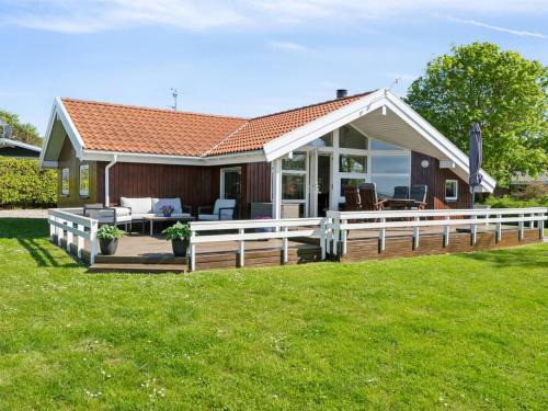 Nordenbro Vesteregn House | Holiday Home Gunwald - 230m from the sea by Interhome