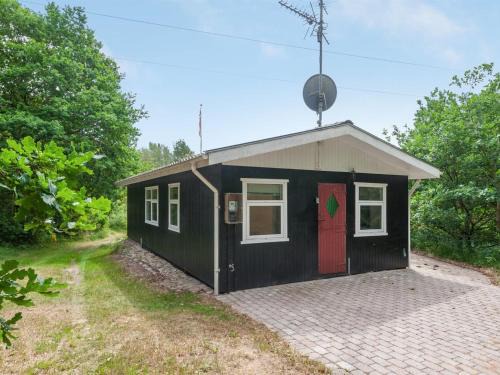Nordost House | Holiday Home Hilde - 1-7km from the sea by Interhome