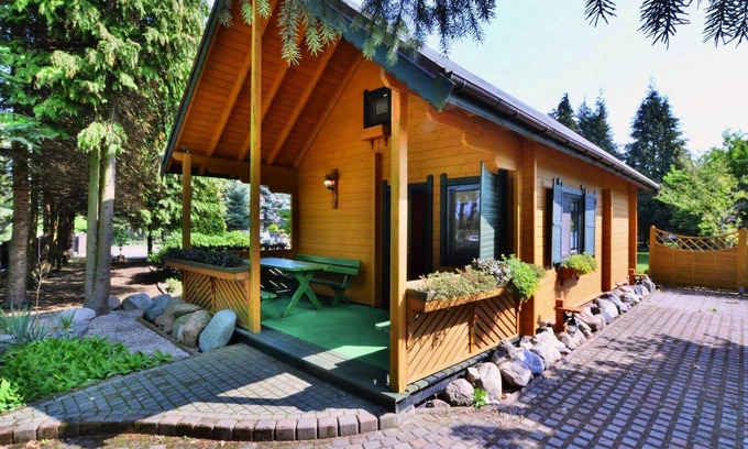 Zieleniewo House | Holiday Home in Kołobrzeg near Seaside Beach