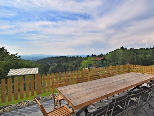 Stocking Apartment | Holiday home with panoramic view and every convenience - spa