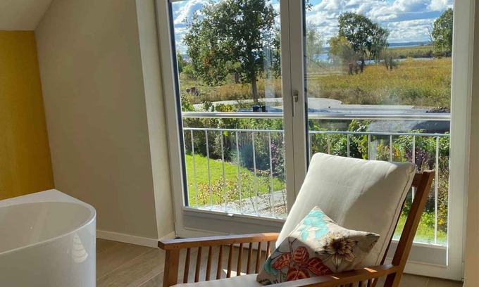 Monkebude House | Holiday home with view onto the lake
