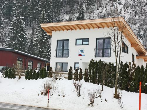 Zell am Ziller House | Holiday Home Zell am Ziller Ski Lift